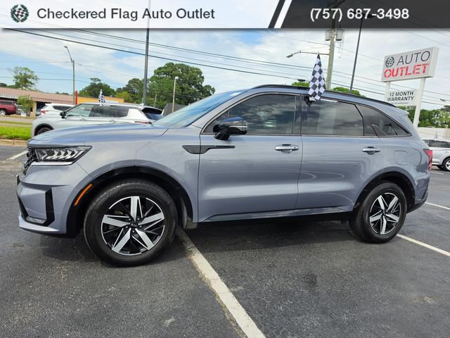 Used 2021 Kia Sorento S w/ Panoramic Sunroof Package FWD image 2