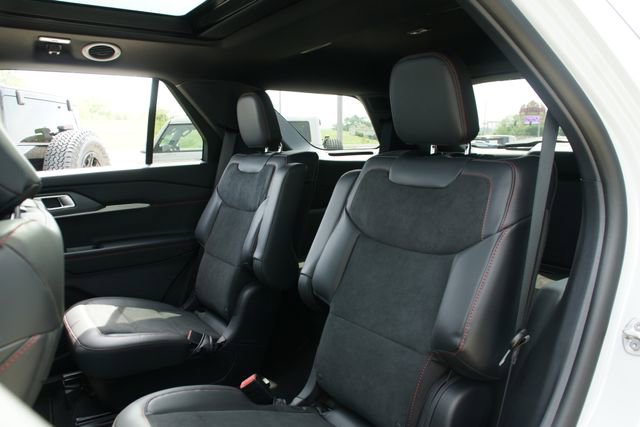 New 2026 Ford Explorer ST AWD/4WD image 33