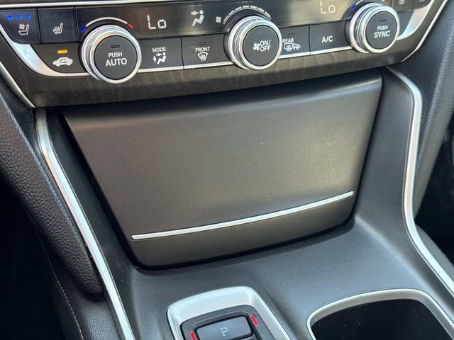 Used 2019 Honda Accord Touring image 28
