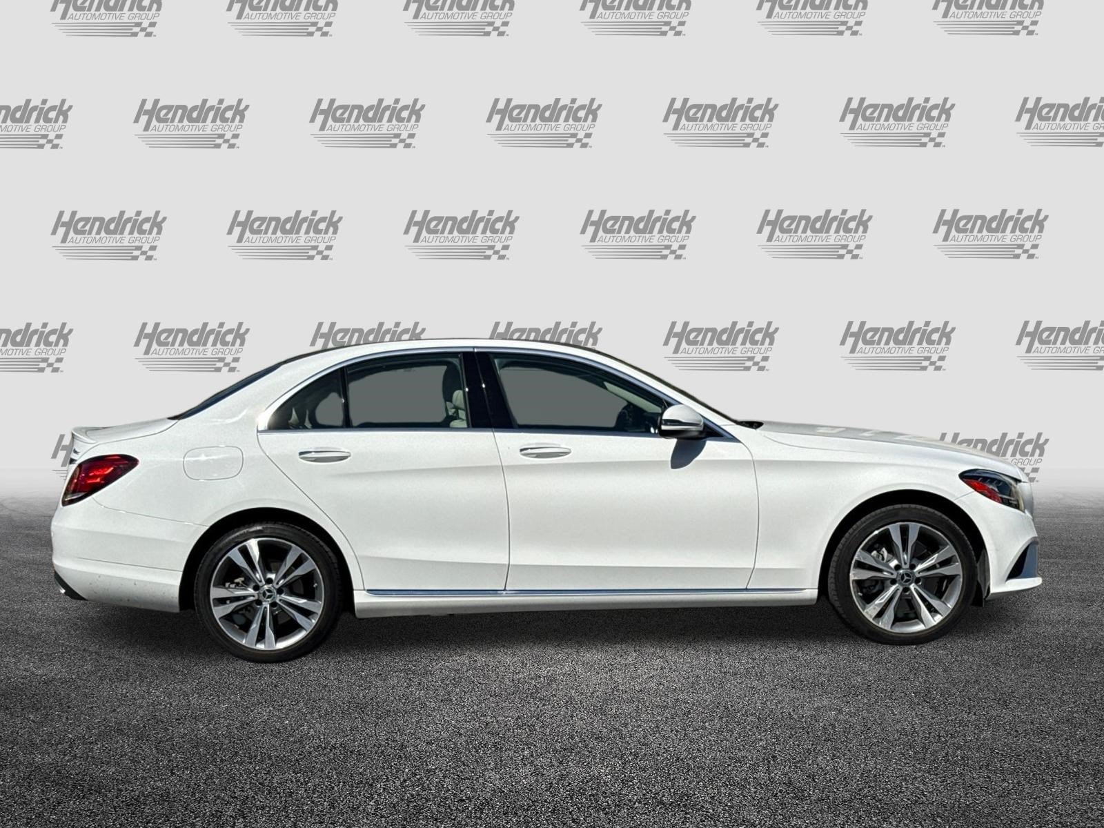 Used 2019 Mercedes-Benz C 300 4MATIC Sedan image 3