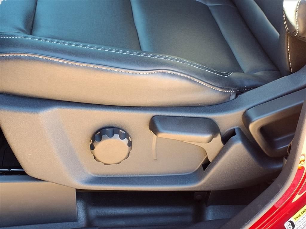 New 2025 Ford Bronco Badlands image 24