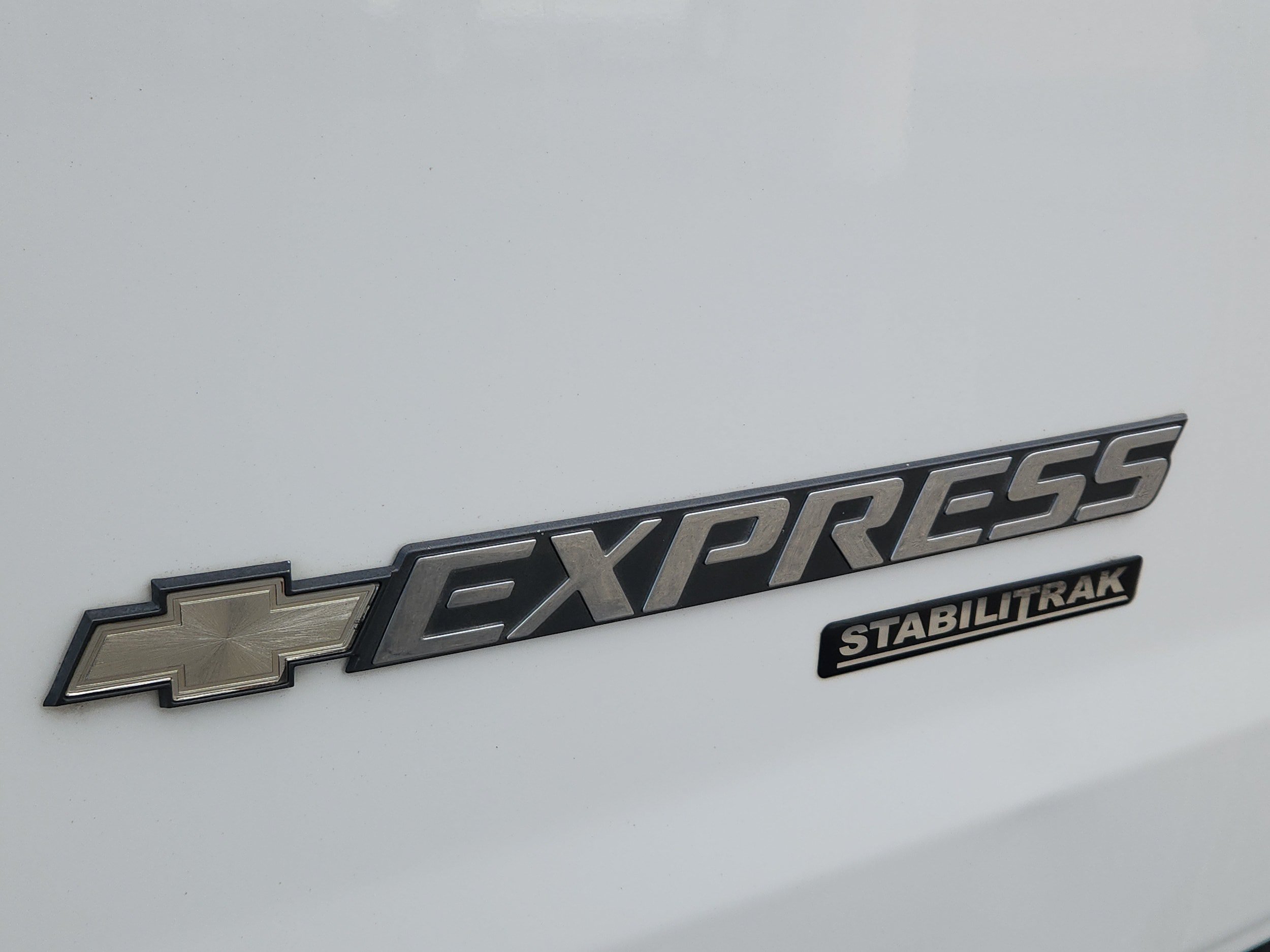 Used 2012 Chevrolet Express 3500 LT w/ LT Preferred Equipment Group RWD image 6