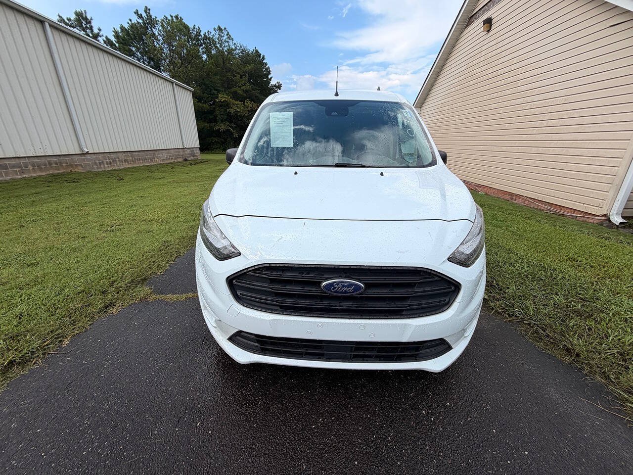 Used 2022 Ford Transit Connect XLT FWD image 5