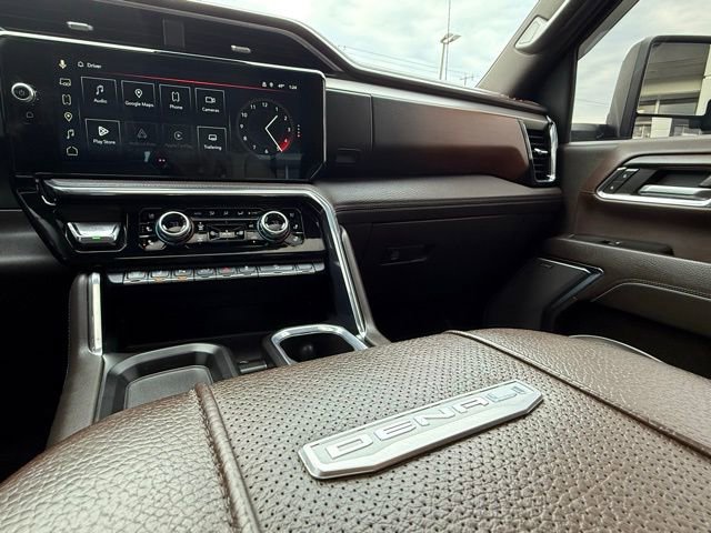 Used 2024 GMC Sierra 3500 Denali w/ Denali Reserve Package image 28
