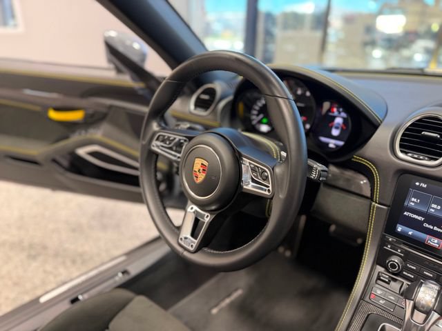 Used 2023 Porsche 718 Boxster Spyder RWD image 46