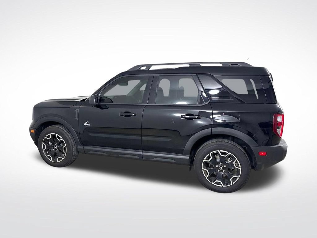 Used 2025 Ford Bronco Sport Outer Banks w/ Outer Banks Tech Package+ AWD/4WD image 14