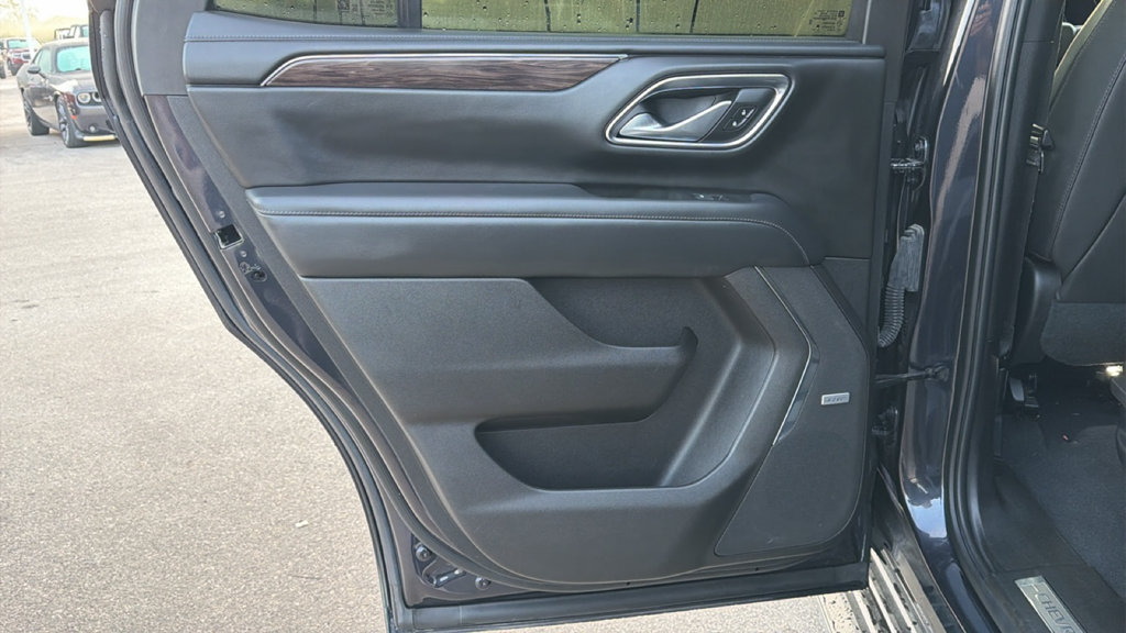 Used 2023 Chevrolet Tahoe LT RWD image 23