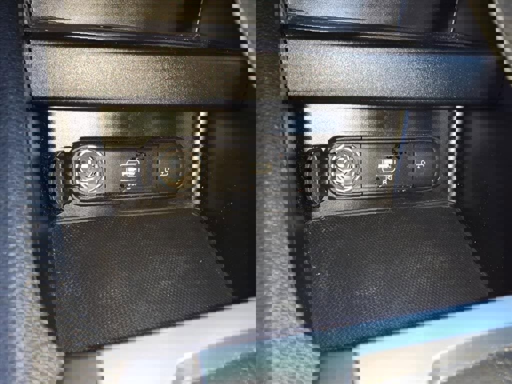 Used 2024 Kia Forte LXS image 11