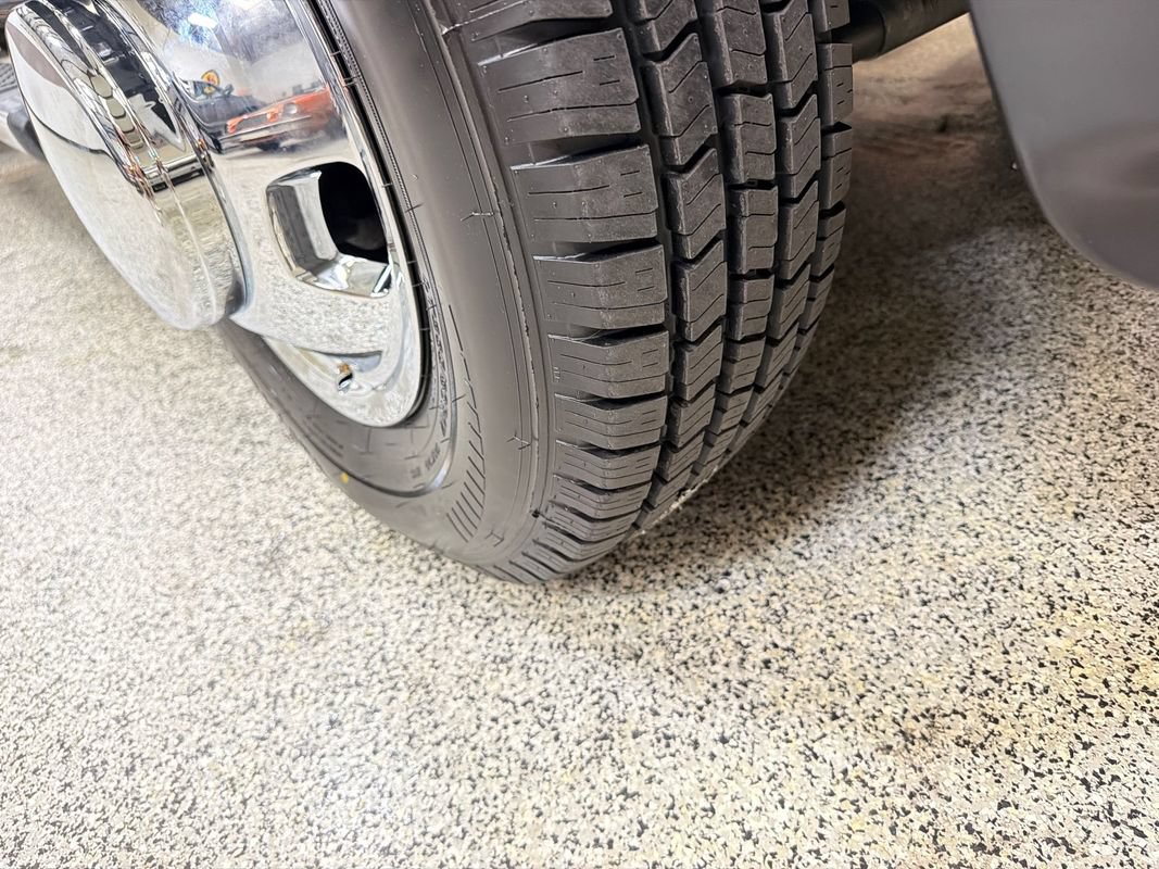 Used 2018 RAM 3500 Laramie w/ Convenience Group AWD/4WD image 49