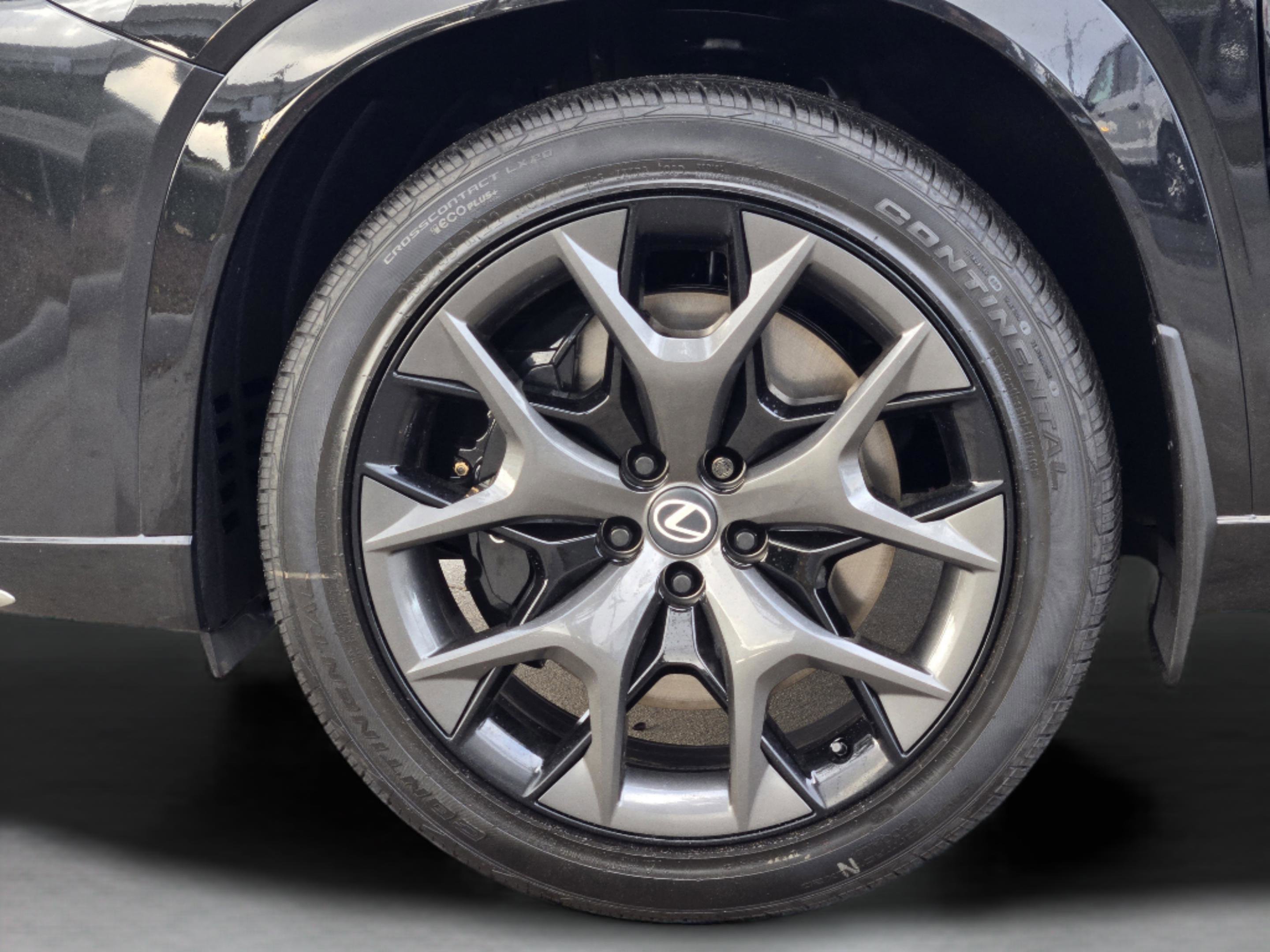 New 2026 Lexus TX 500h AWD image 7