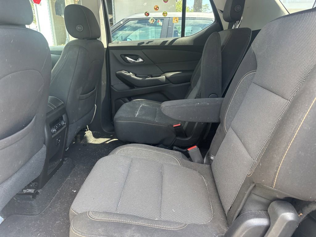 Used 2018 Chevrolet Traverse LT AWD/4WD image 14