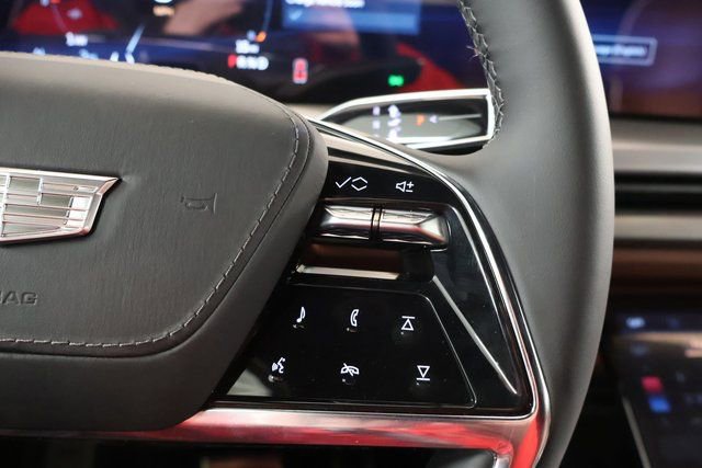 New 2026 Cadillac Vistiq Platinum image 17