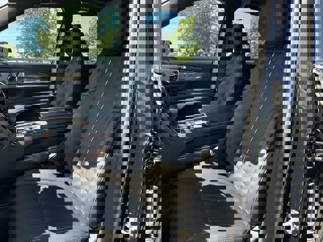 New 2026 Cadillac Vistiq Luxury image 7