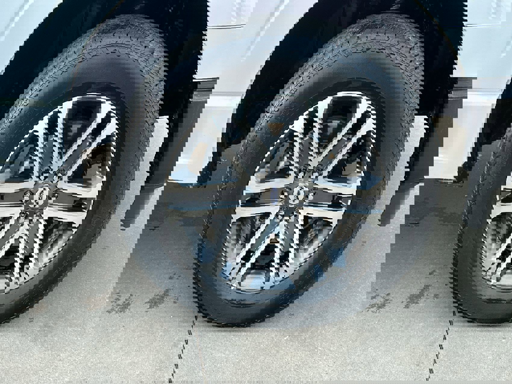 Used 2023 Ford F150 XL image 10