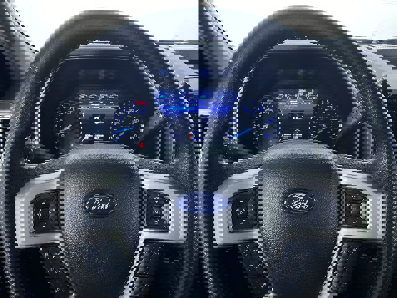 Used 2020 Ford F250 Lariat w/ Lariat Ultimate Package image 3