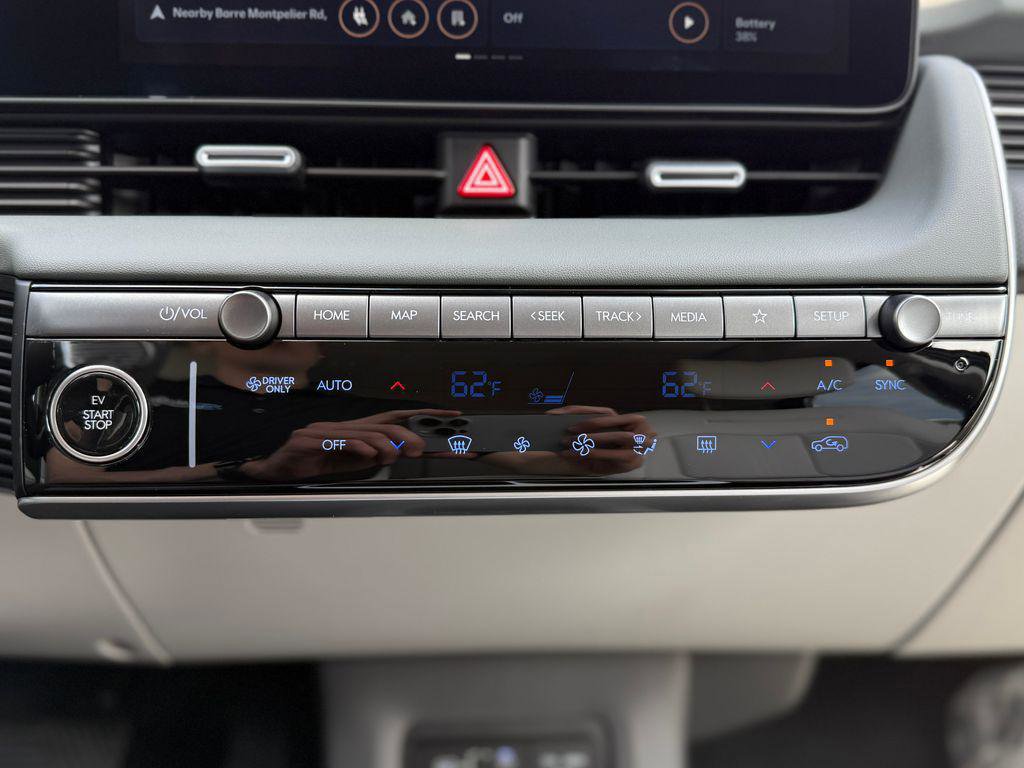 New 2026 Hyundai Ioniq 5 Limited image 18