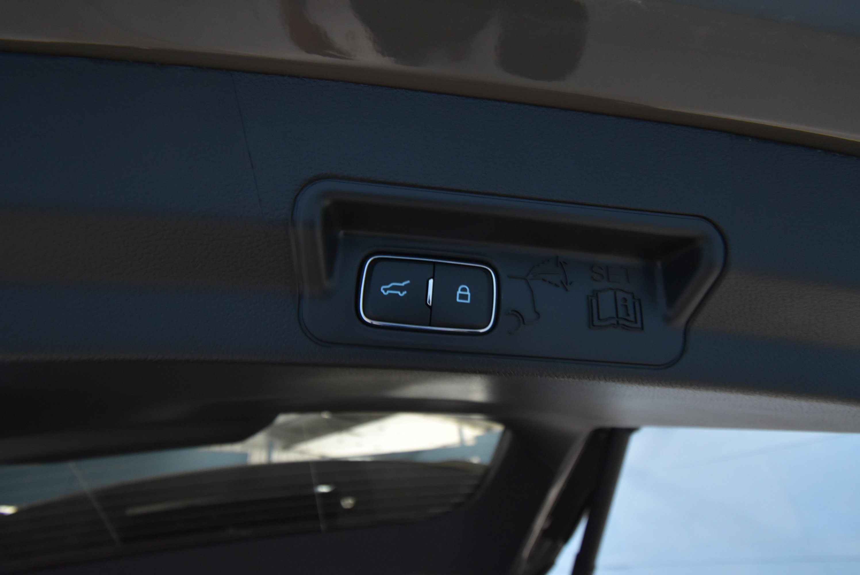 New 2026 Ford Explorer ST-Line image 24