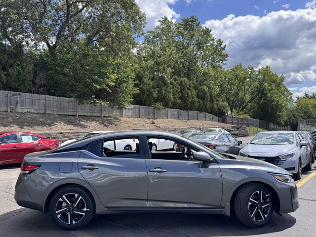 New 2025 Nissan Sentra SV w/ Trunk Package image 7