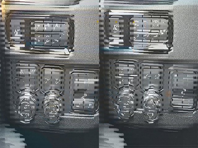 New 2026 GMC Yukon AT4 w/ AT4 Premium Plus Package image 18