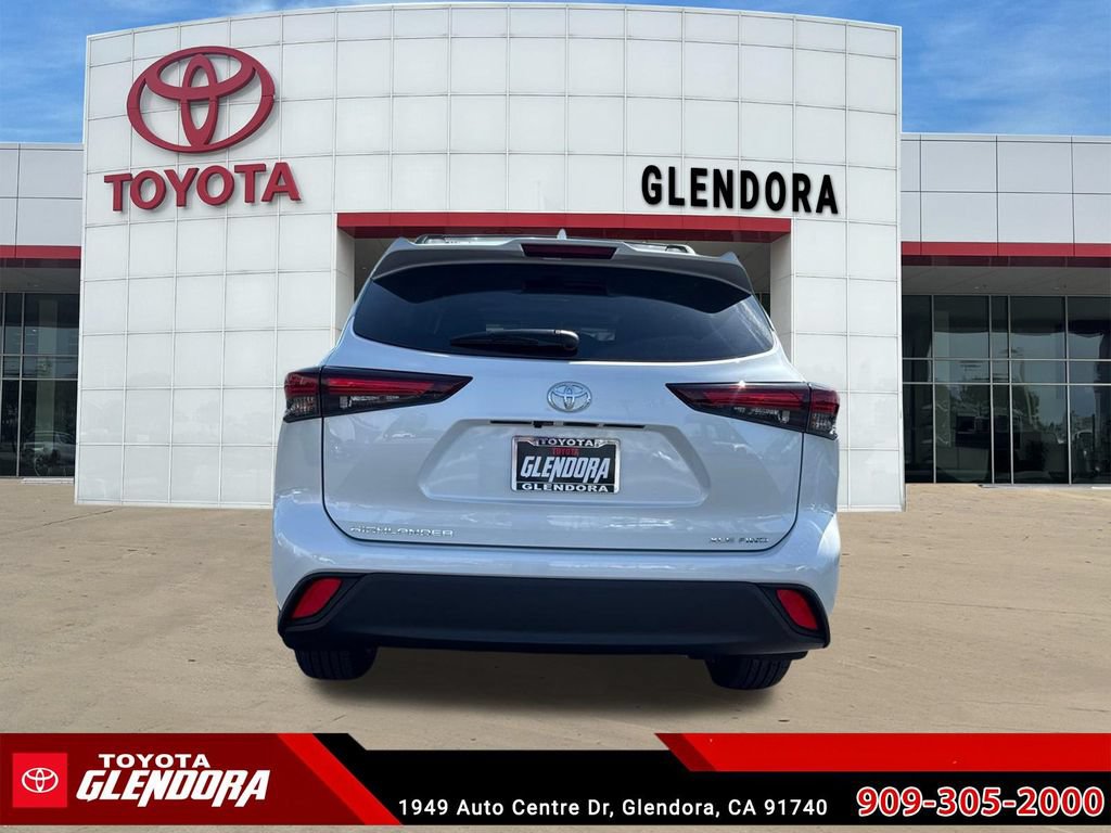 New 2026 Toyota Highlander XLE AWD/4WD image 9
