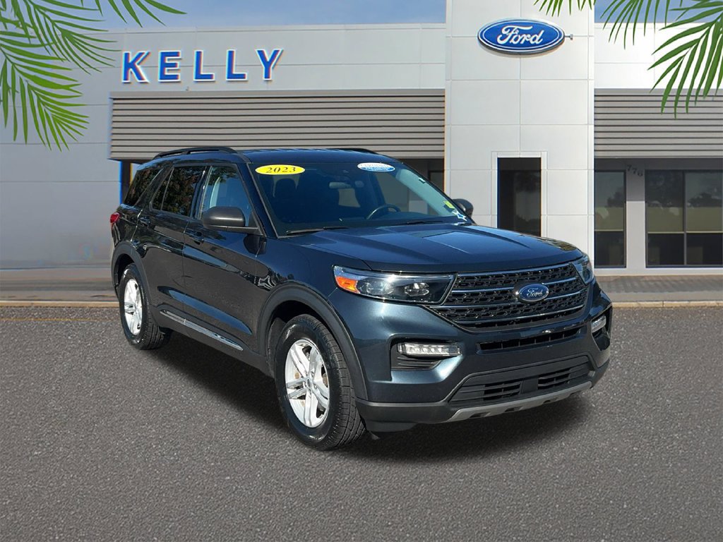 Certified 2023 Ford Explorer XLT RWD image 7