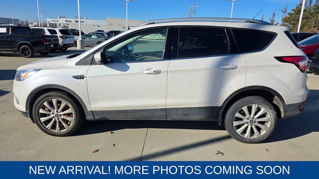 Used 2017 Ford Escape Titanium w/ Equipment Group 301A image 2