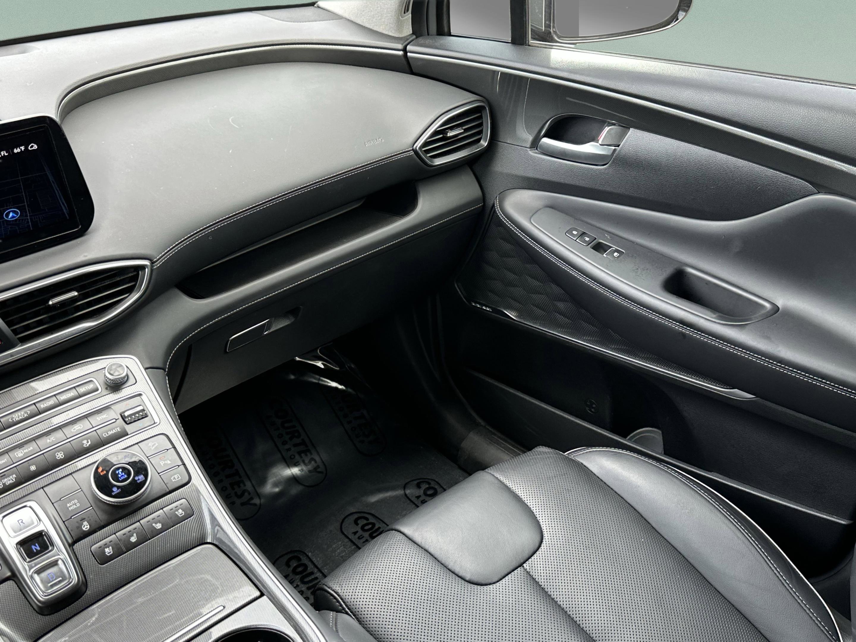 Certified 2023 Hyundai Santa Fe Limited AWD/4WD image 13
