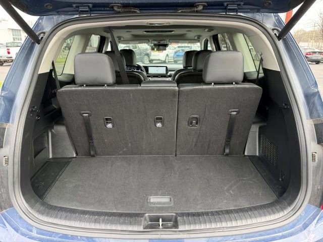 Used 2025 Kia Telluride S FWD image 19
