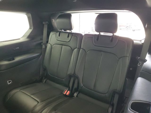 Used 2022 Jeep Grand Cherokee L Overland w/ Luxury Tech Group IV RWD image 11