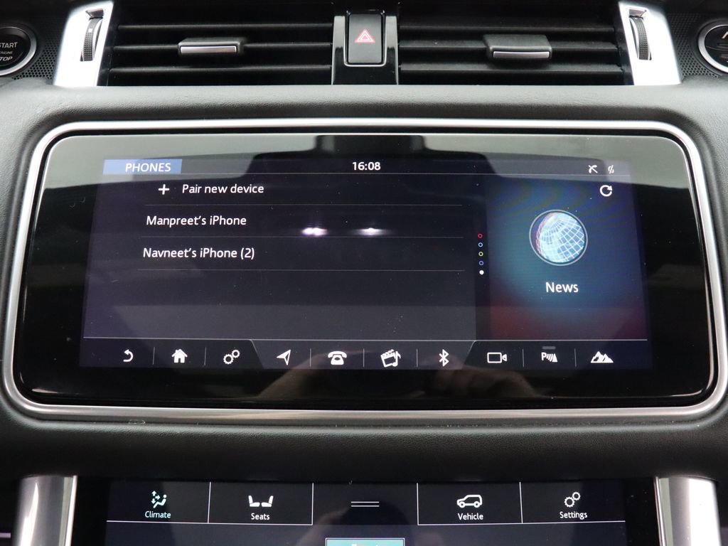 Used 2019 Land Rover Range Rover Sport HST image 25