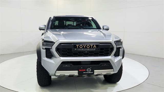 Used 2024 Toyota Tacoma 4x4 Double Cab Hybrid image 2