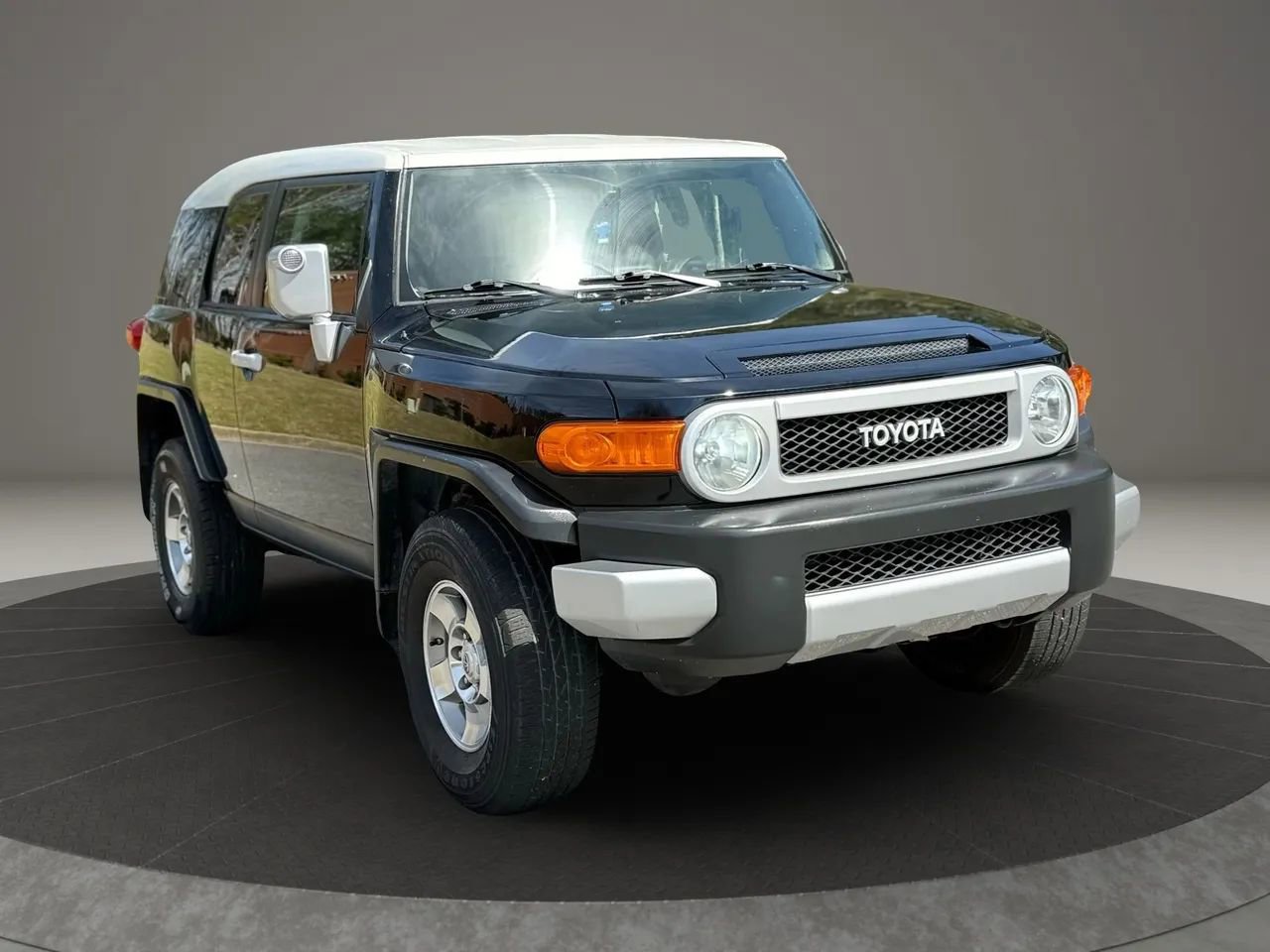 Used 2010 Toyota FJ Cruiser 4WD image 3