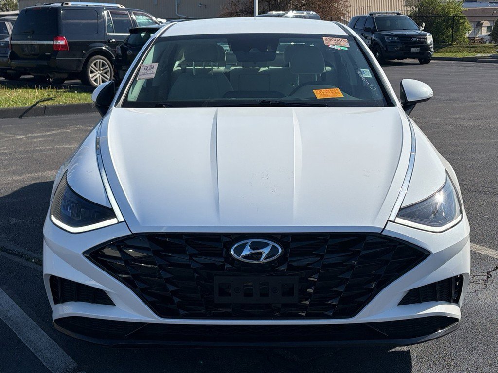 Used 2023 Hyundai Sonata SEL image 2
