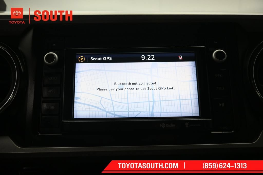 Used 2016 Toyota Tacoma SR5 AWD/4WD image 17