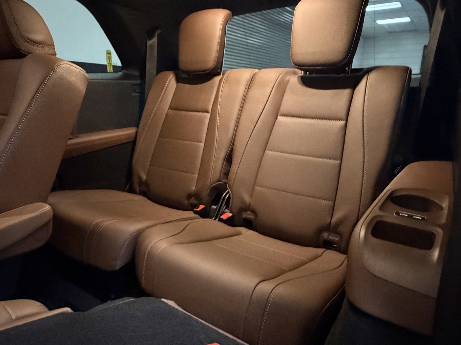 Used 2024 Mercedes-Benz GLS 450 4MATIC image 42