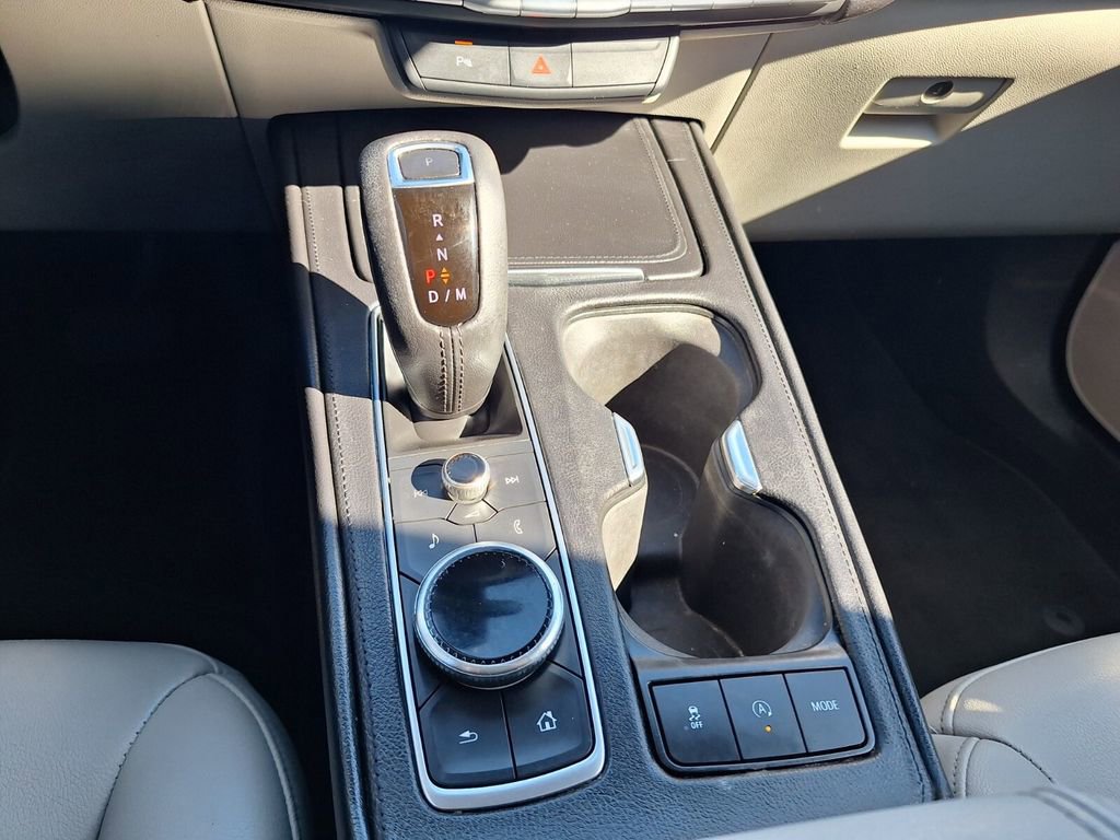 Used 2019 Cadillac XT4 Luxury image 14