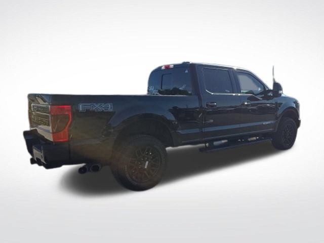 Certified 2022 Ford F250 Lariat w/ Black Appearance Package AWD/4WD image 3