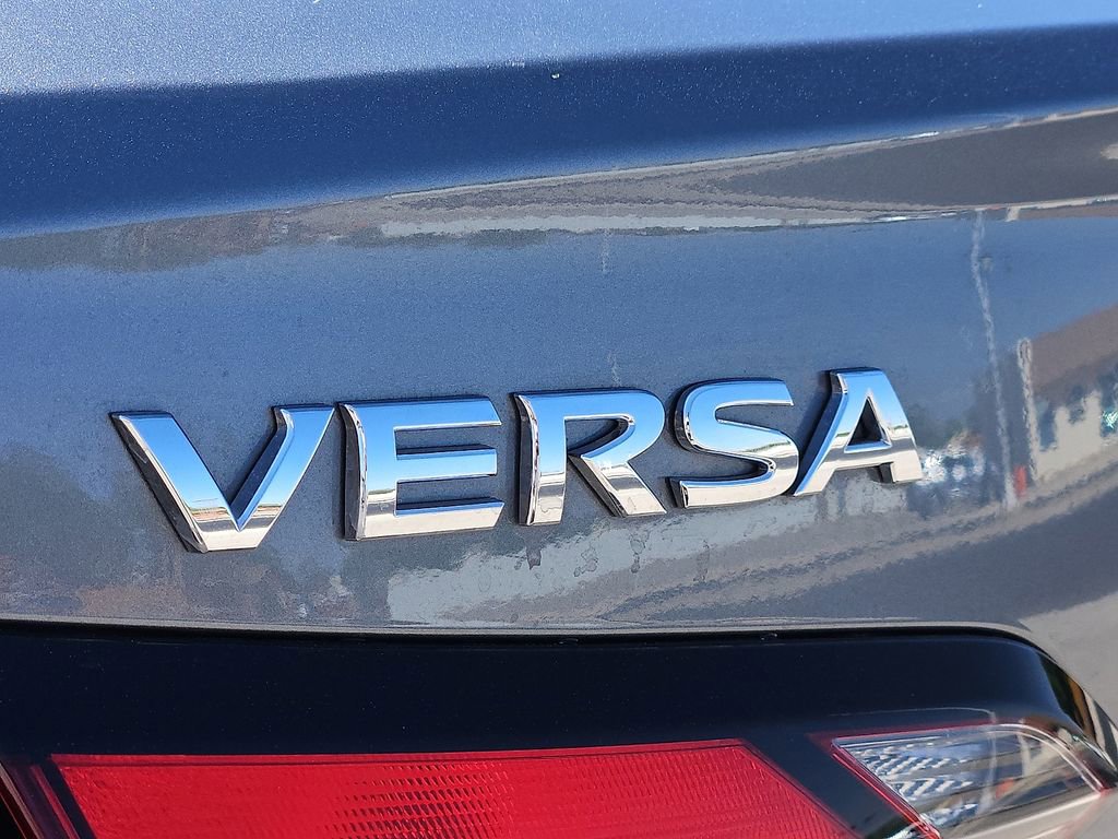 Used 2025 Nissan Versa SV FWD image 10