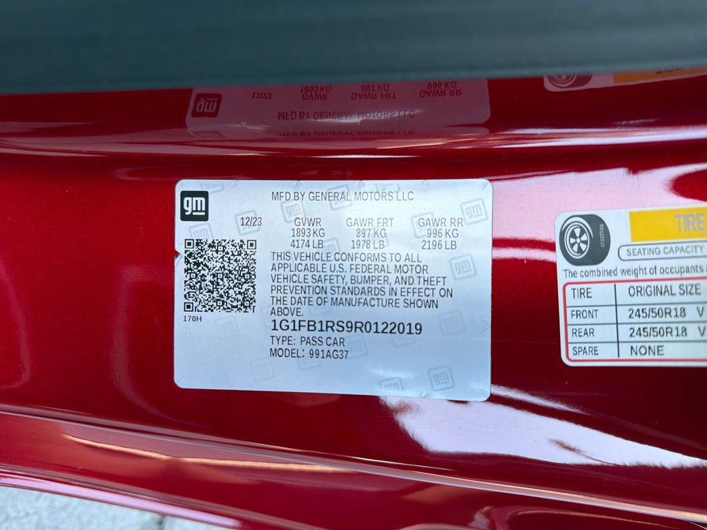 Used 2024 Chevrolet Camaro LT RWD image 26