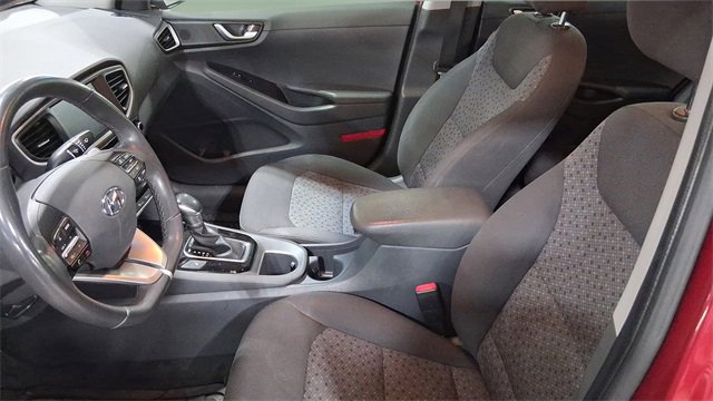 Used 2019 Hyundai Ioniq SEL image 9