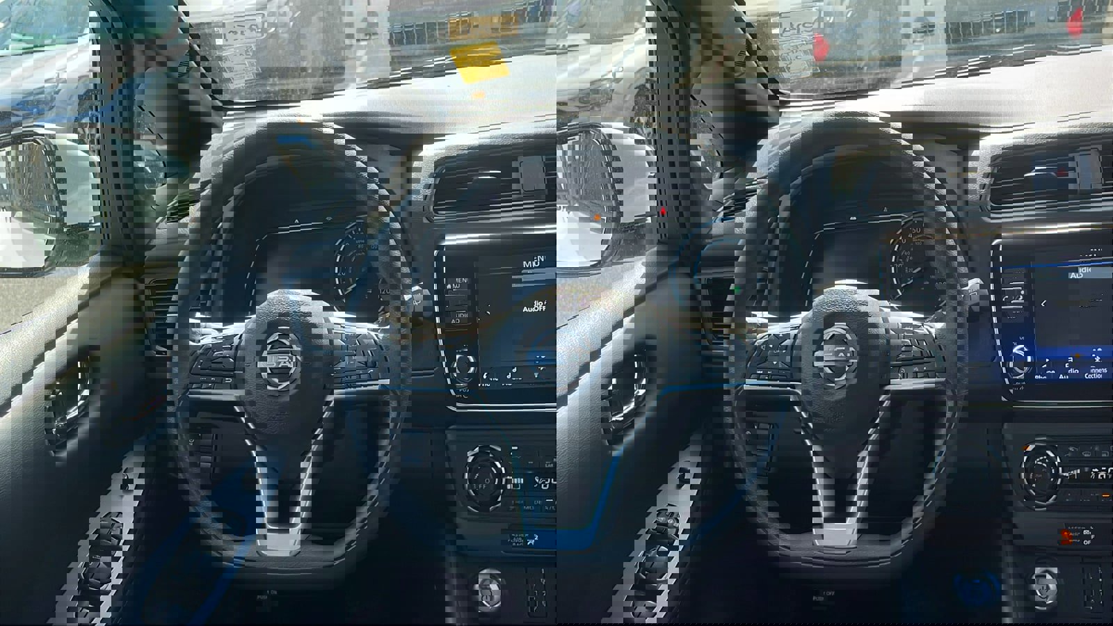 Used 2023 Nissan Leaf S FWD image 23