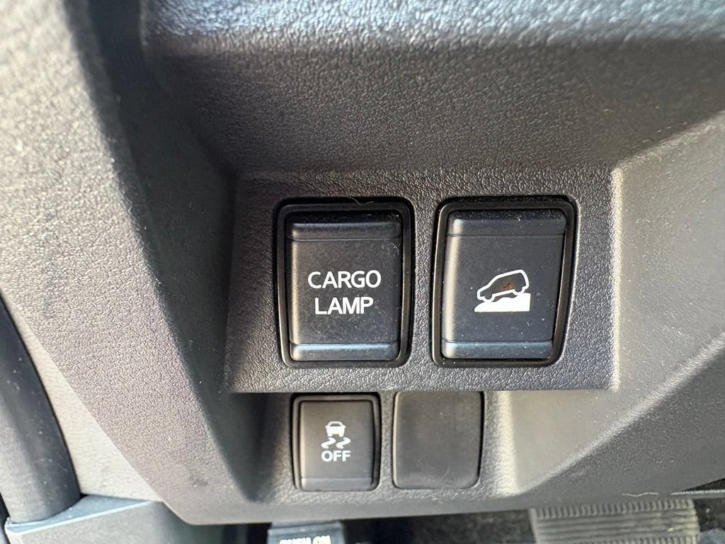 Used 2025 Nissan Frontier SV w/ SV Convenience Package AWD/4WD image 27