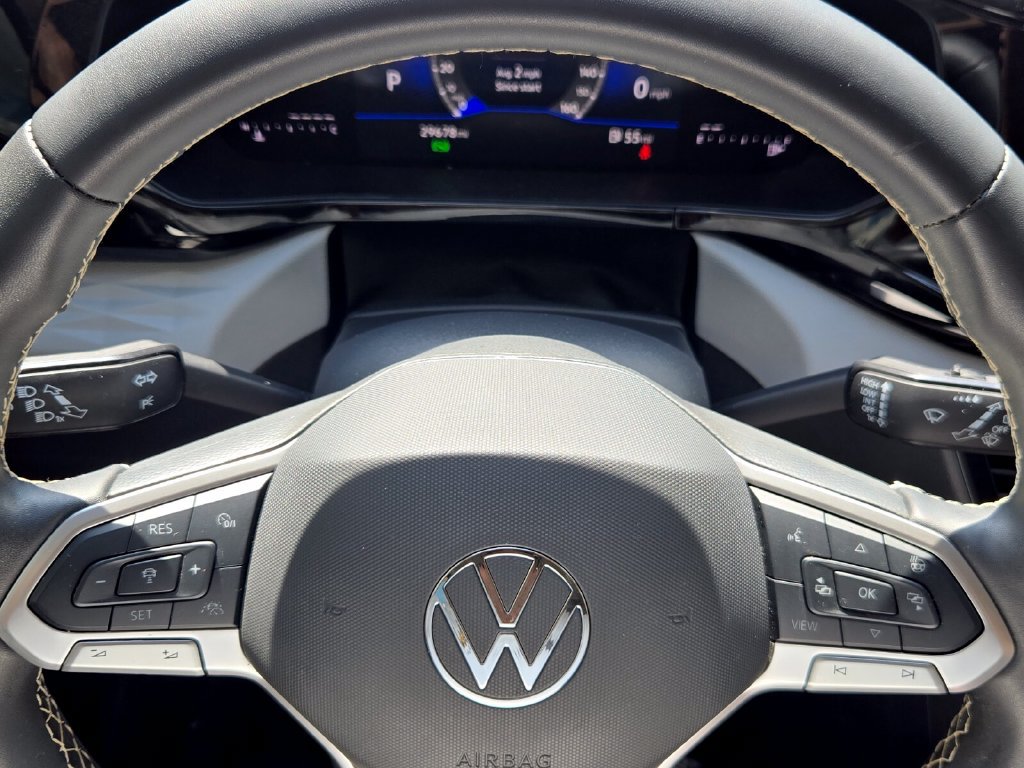 Certified 2024 Volkswagen Taos S FWD image 21
