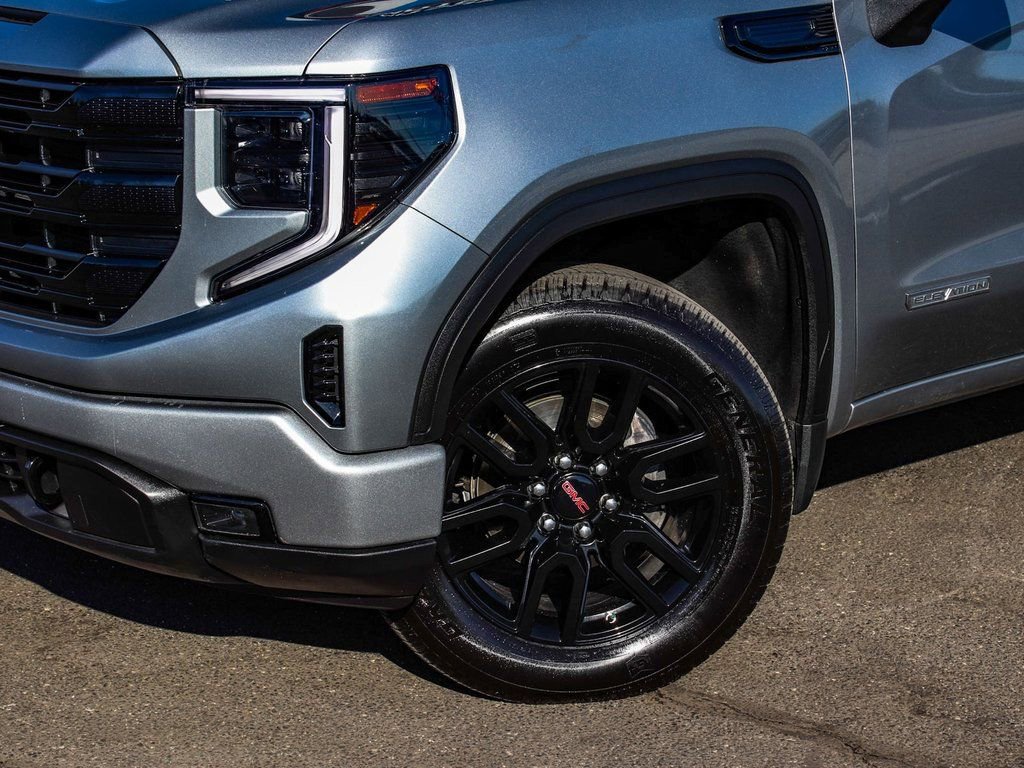 Used 2023 GMC Sierra 1500 Elevation image 43