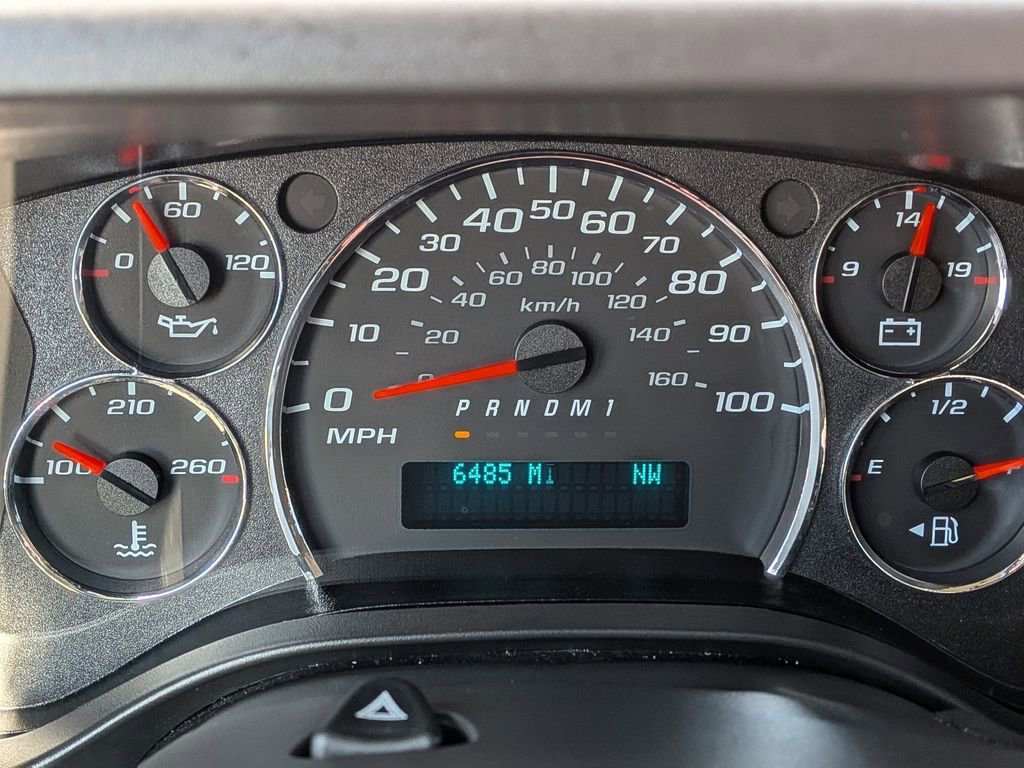 Used 2025 Chevrolet Express 3500 LT w/ LT Preferred Equipment Group image 12