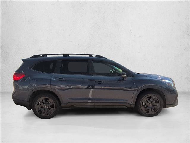 Used 2023 Subaru Ascent Onyx Edition AWD/4WD image 3