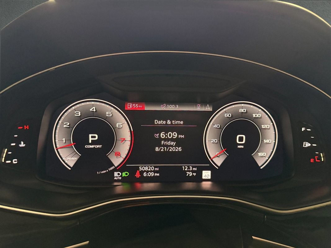 Used 2019 Audi Q8 Prestige w/ Luxury Package AWD/4WD image 16