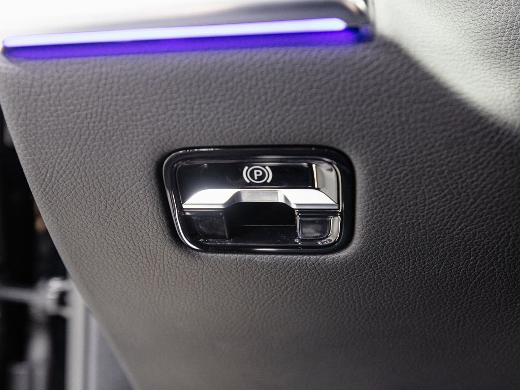 Used 2023 Mercedes-Benz S 580 4MATIC Sedan image 10