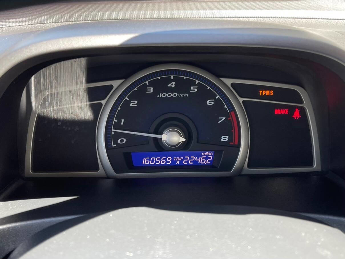 Used 2009 Honda Civic DX-VP image 19