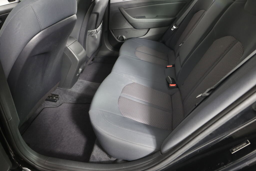 Used 2018 Hyundai Sonata SEL FWD image 17